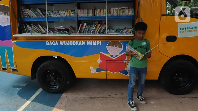 Perpustakaan Mobil Keliling