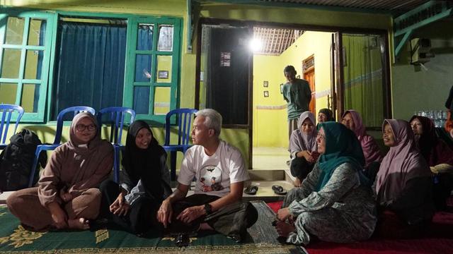 Gubernur Jawa Tengah Ganjar Pranowo menginap di rumah seorang petani di Desa Mertasari RT05/RW05 Kecamatan Purwanegara, Kabupaten Banjarnegara. (Istimewa0