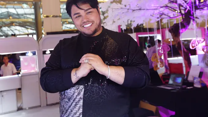 [Bintang] Ivan Gunawan