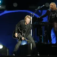 ‘Opening act’ yang akan membuka konser band asal Amerika itu akan dipersembahkan oleh Judika dengan lagu Indonesia Raya. (Bintang/EPA)