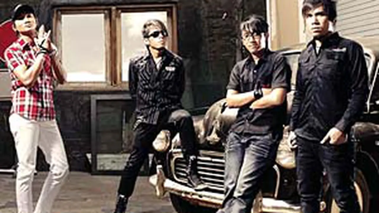 scmusik1264934606.jpg