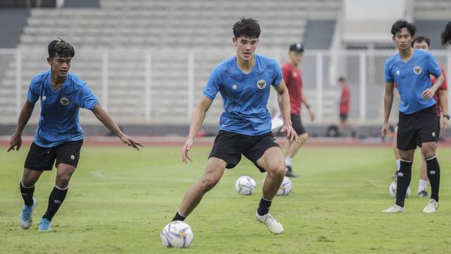 Shin Tae Yong Saya Butuh Pemain Naturalisasi Di 3 Posisi Postur Bagus Harga Mati Indonesia Bola Com