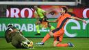 Berkat hasil ini, Inter masih kokoh di puncak klasemen Serie A dengan raihan 28 poin. (Isabella BONOTTO / AFP)