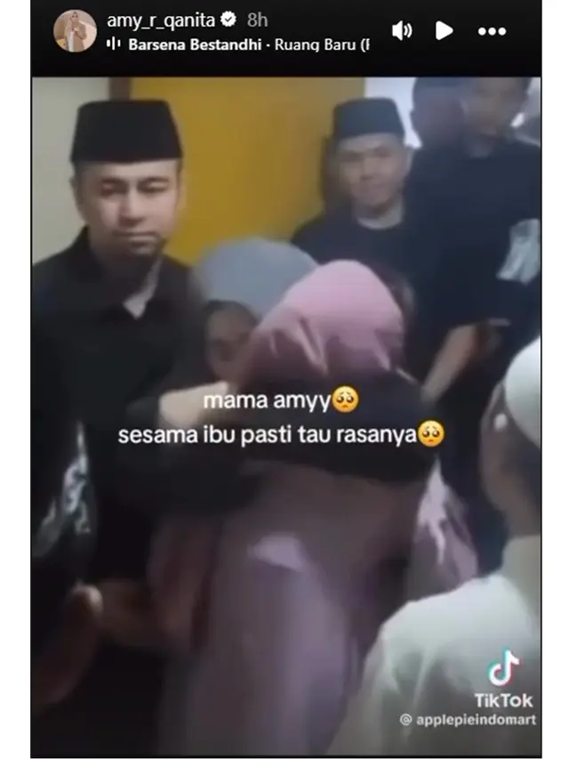5 Potret Raffi Ahmad Kunjungi Rumah Duka Alm. Affan Kurniawan, Ditemani Amy Qanita