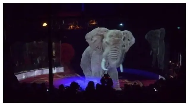 Tak Gunakan Hewan, Sirkus Ini Hadirkan Hewan Hologram yang Pukau Penonton