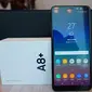 Tampilan depan Samsung Galaxy A8+. Liputan6.com/Agustin Setyo W