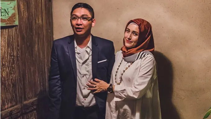 Adelia Wilhelmina dan Pasha Ungu