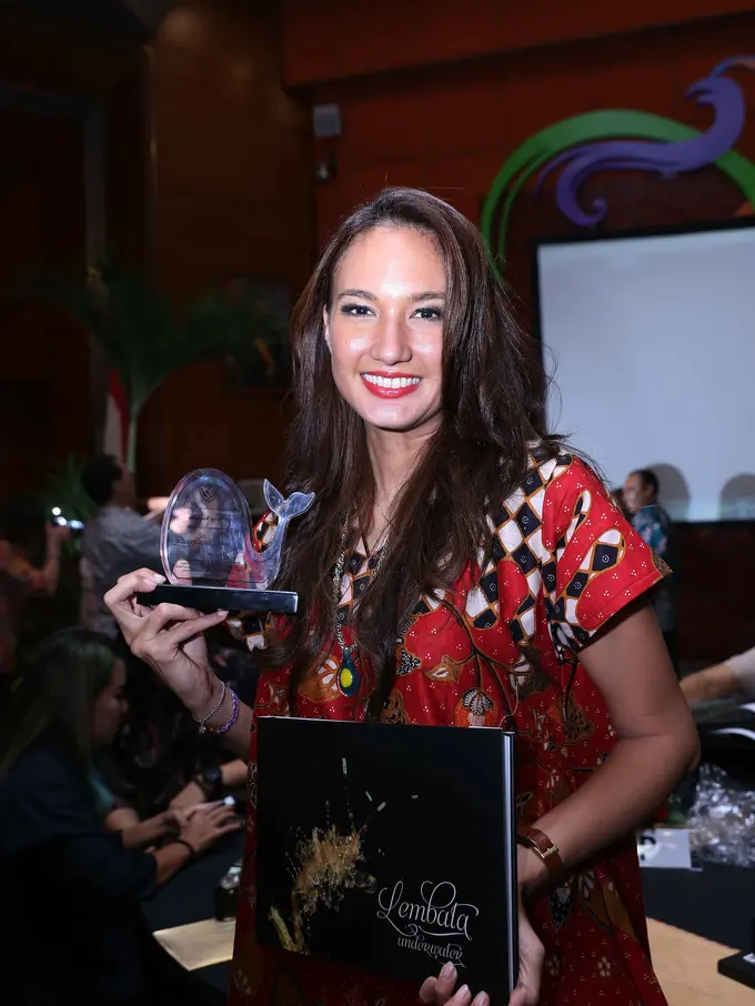 Nadine Chandrawinata