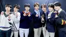 Masuk dalam daftar tersebut, BTS pun bersanding nama-nama besar seperti Presiden Donald Trump, Kyle Jenner, Naomi Watanabe, Kanye West, dan Eman al Nafjan. (Foto: soompi.com)