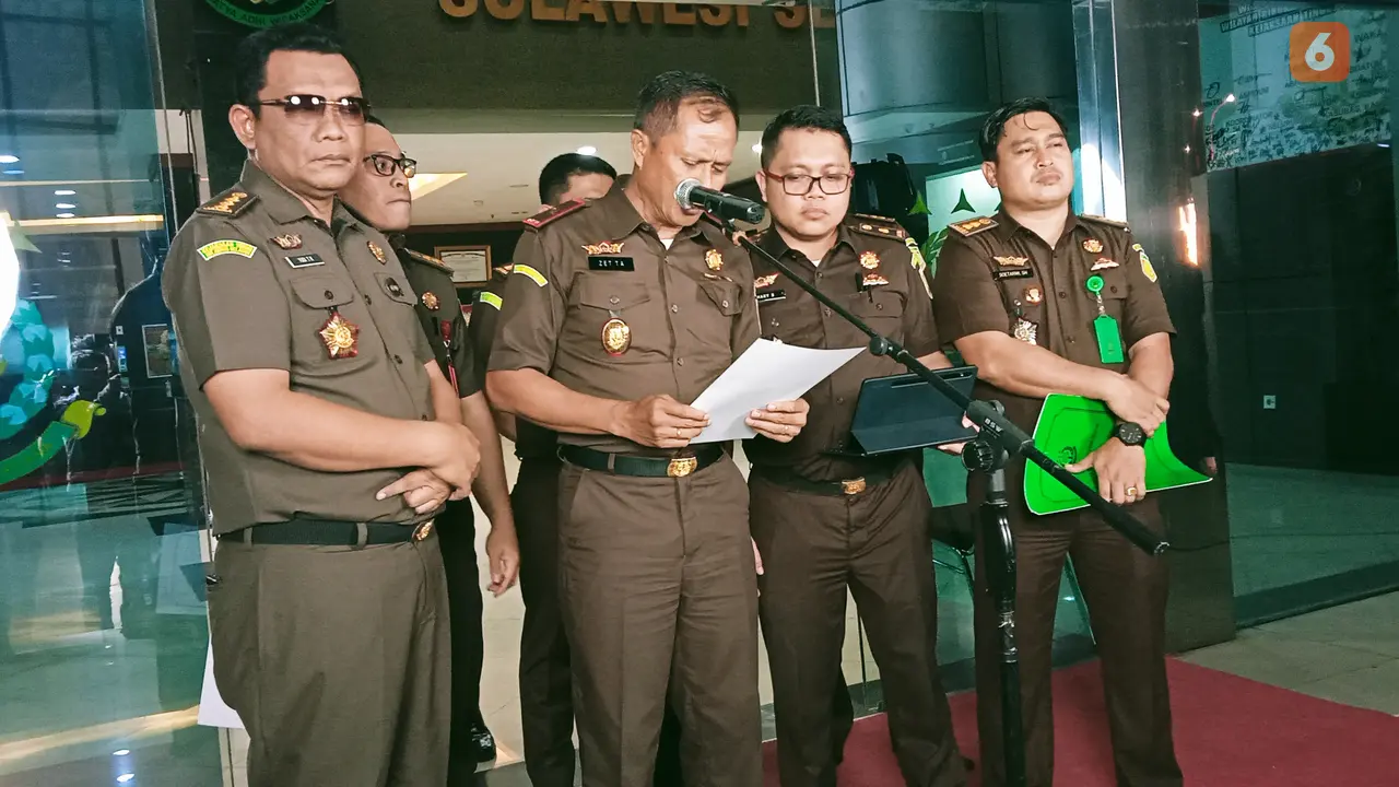 Kejati Sulsel Pastikan Dalami Keterlibatan Para Camat di Kasus Tipikor Satpol PP Makassar (Liputan6.com/ Eka Hakim)