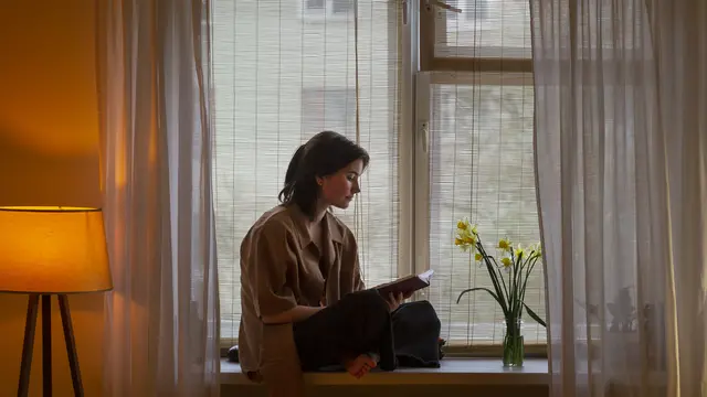 wanita agustus jurnal