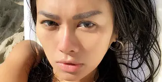 Kehidupan keluarga Bakrie tak pernah luput dari sorotan. Selain Nia Ramadhani, nama Adinda Bakrie juga sangat mencuri perhatian.  (Foto: Instagram/ Adinda Bakrie)