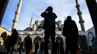 Masjid Biru di Istanbul, Turki. (dok. OZAN KOSE/AFP)