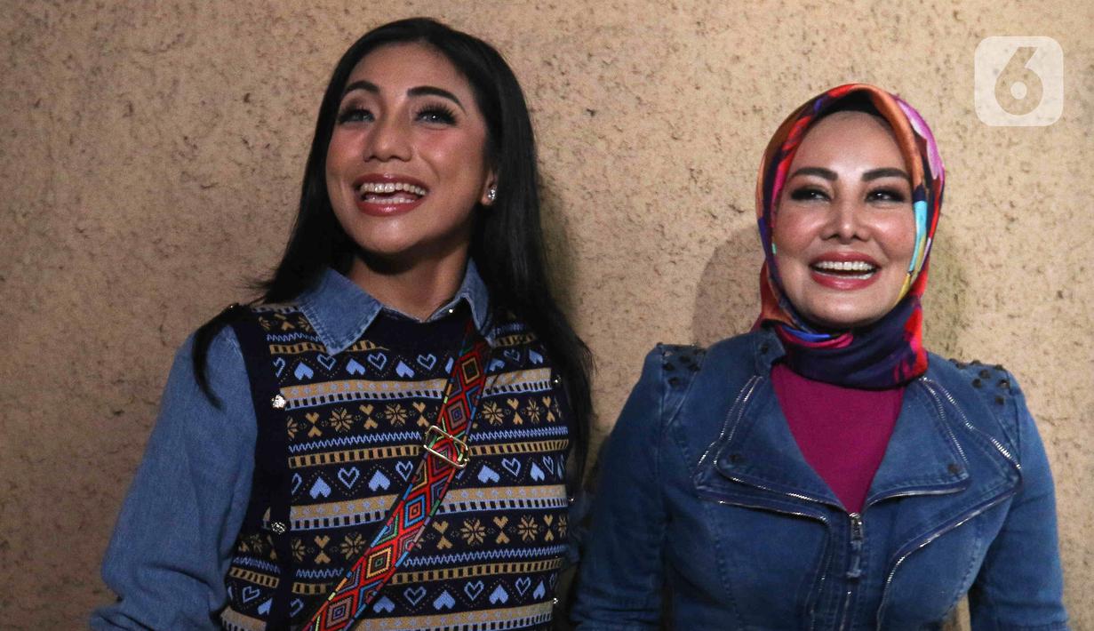 Lama Menghilang, Begini Penampilan dan Asmara Cici Paramida - Foto