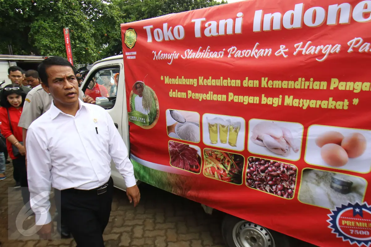 20170206-Mentan Resmikan Pengiriman Perdana Pangan ke 22 Toko Tani Jakarta-Jakarta