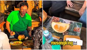 Durian Black Thorn Aceh jadi sorotan usai dicicipi Menkeu Purbaya Yudhi Sadewa. Dokter jelaskan gizi dan aturan makannya (Tangkapan Layar TikTok Pribadi)
