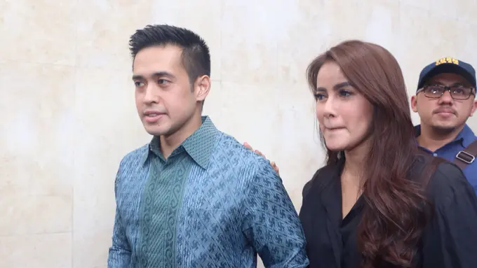 Aufar Hutapea dan Olla Ramlan