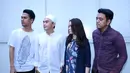 Sekitar 30 menit Geisha membagi-bagikan takjil, setelah itu kembali ke Studio untuk menggelar buka bersama. (Galih W. Satria/Bintang.com)