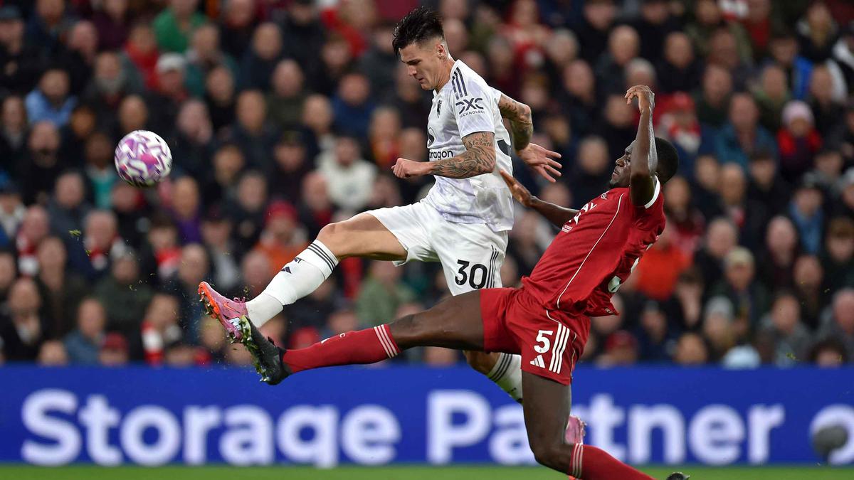 Bertandang ke Markas Liverpool, Manchester United Bikin Publik Anfield Membisu