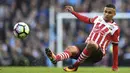Pemain Southampton asal Maroco, Sofiane Boufal menjadi penentu kemenangan timnya saat melawan Sunderland pada ajang piala Liga Inggris. (AFP /Paul Ellis)