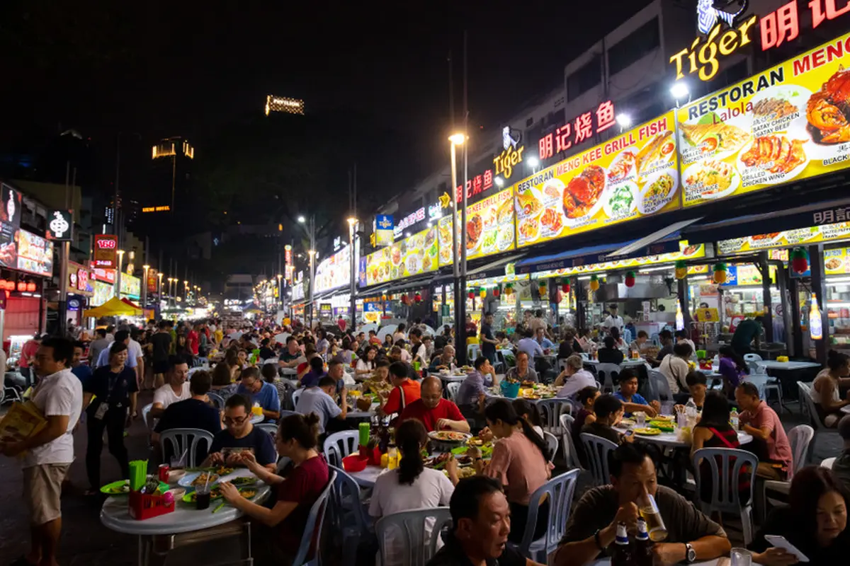 Pecinta Kuliner? Ini 5 Destinasi di Malaysia dengan Pilihan Makanannya yang Khas