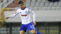 Bek muda Hajduk Split, Branimir Mlacic, masuk daftar incaran Barcelona dan Real Madrid. (dok. Instagram Branimir Mlacic)