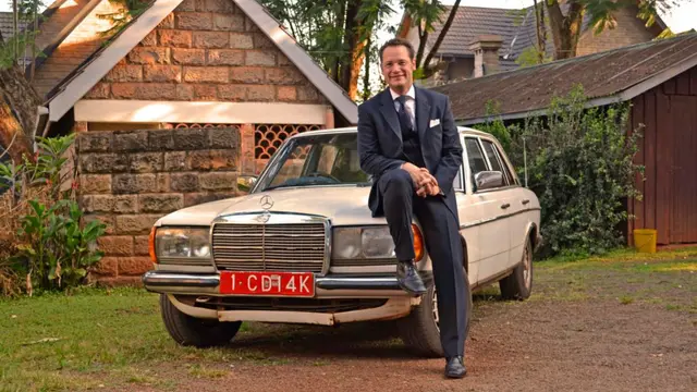 Mercedes-Benz 200 W123
