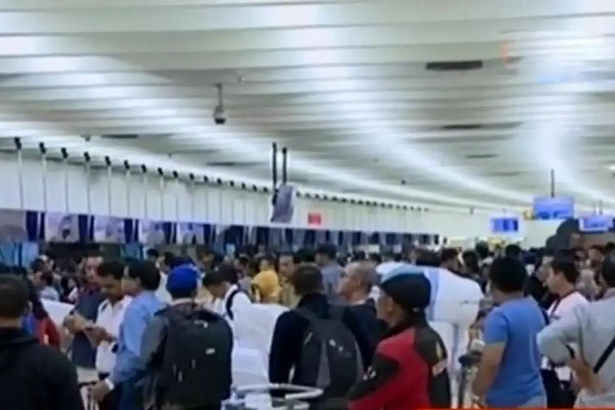 Segmen 1: Antrian Panjang di Bandara hingga Beras dengan Pemutih
