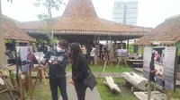 Pameran foto kreasi disabilitas Surabaya. (Dian Kurniawan/Liputan6.com)