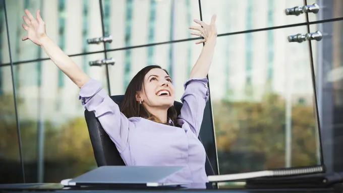 Begini Caranya Supaya Kamu Enggak Bosan Kerja di Kantor