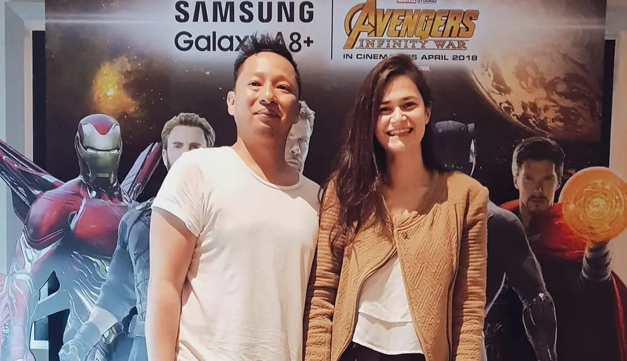 Sedangkan bagi istri Ringgo Agus Rahman, Sabai Morschek meski penyakit maagnya sedang kambuh, tetap menjalani puasa. (Instagram/ringgoagus)