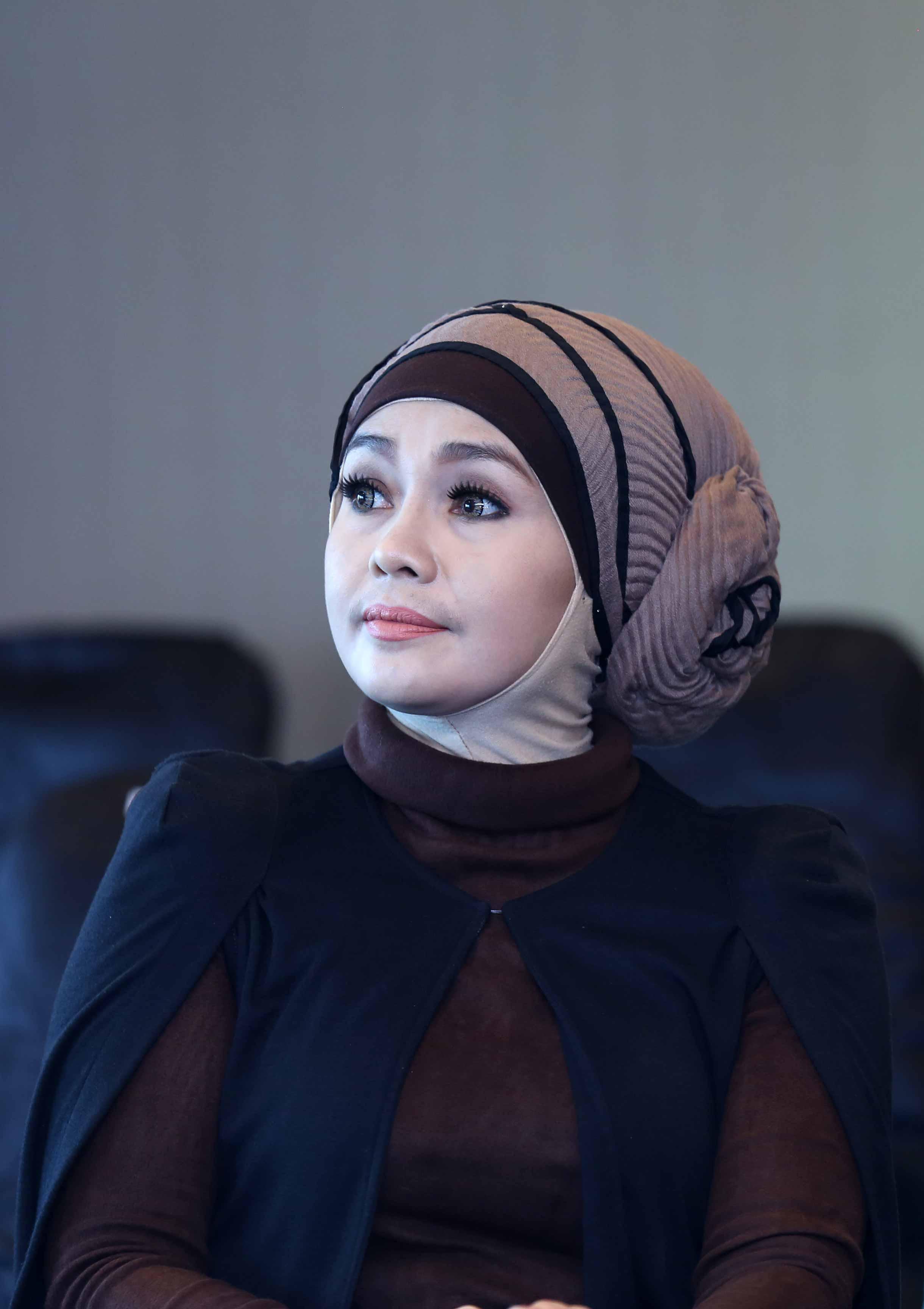 Iyeth Bustami Menangis Di Dangdut Academy 4 Ada Apa Showbiz Liputan6 Com