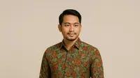 3 Ide Outfit Kondangan Pria Muslim yang Bikin Penampilan Makin Kece di Pesta Pernikahan