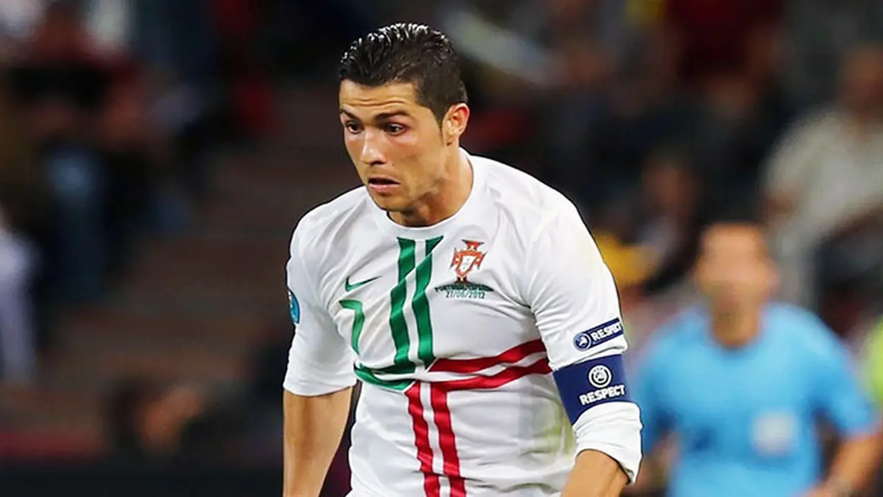 ronaldo-131122b.jpg
