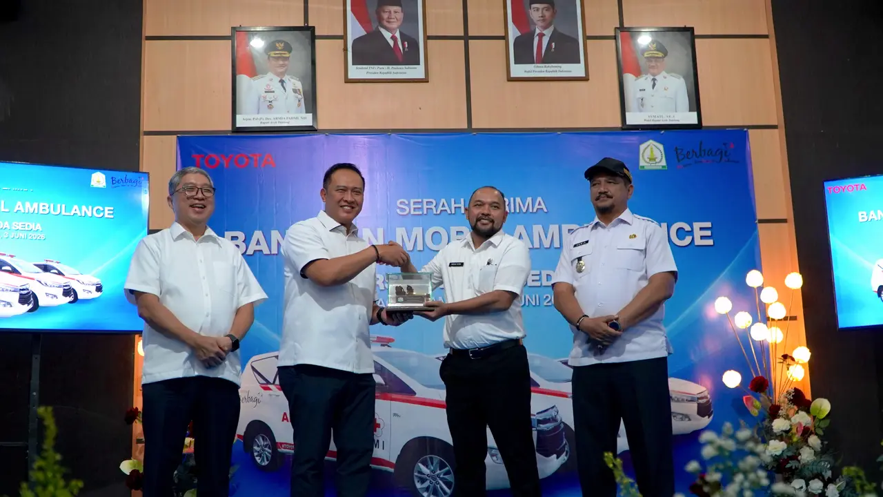 Toyota Serahkan 3 Kijang Innova Ambulans ke RSUD Aceh Tamiang (ist)
