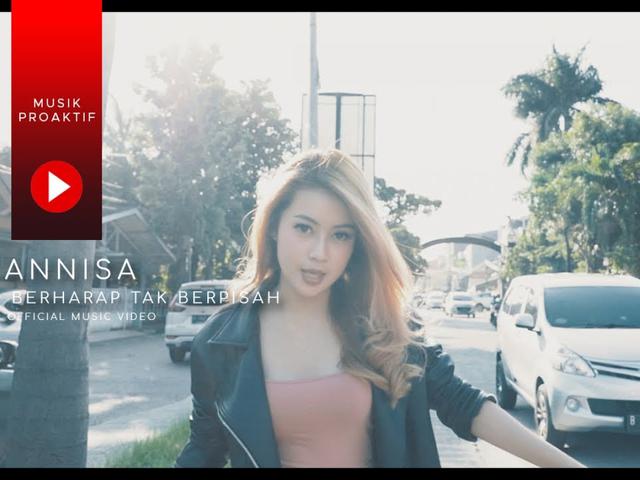 Penyanyi Pendatang Baru Annisa Nurfauzi Cover Lagu Berharap Tak Berpisah Milik Reza Artamevia Showbiz Liputan6 Com