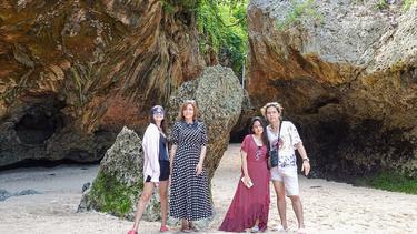 10 Potret Liburan Dul Jaelani Dan Tissa Biani Di Bali News Entertainment Fimela Com