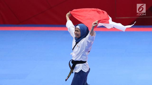 Ekspresi Defia Rosmaniar Saat Raih Emas Asian Games 2018