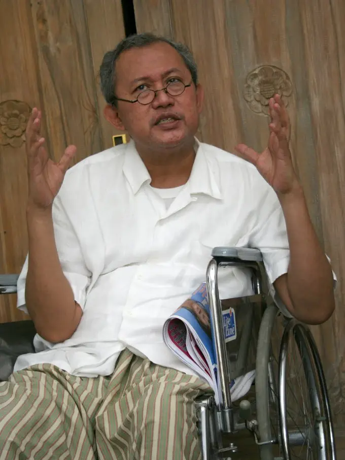 Lucunya Pepeng Ketika Tampil di Stand Up Komedi