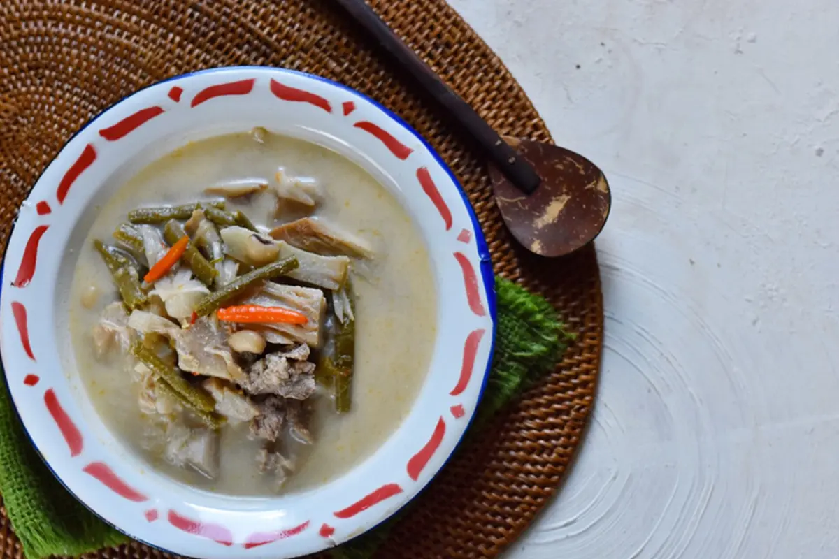 sayur lodeh tewel
