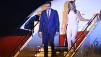 Perdana Menteri Spanyol Pedro Sanchez dan istrinya Begona Gomez. (AFP)