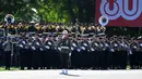 Momen peringatan dan perayaan Hari Ulang Tahun ke-80 Republik Indonesia dirayakan secara serentak di berbagai wilayah. (CHAIDEER MAHYUDDIN/AFP)