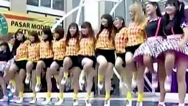 Cherrybelle - Pergi Ke Bulan
