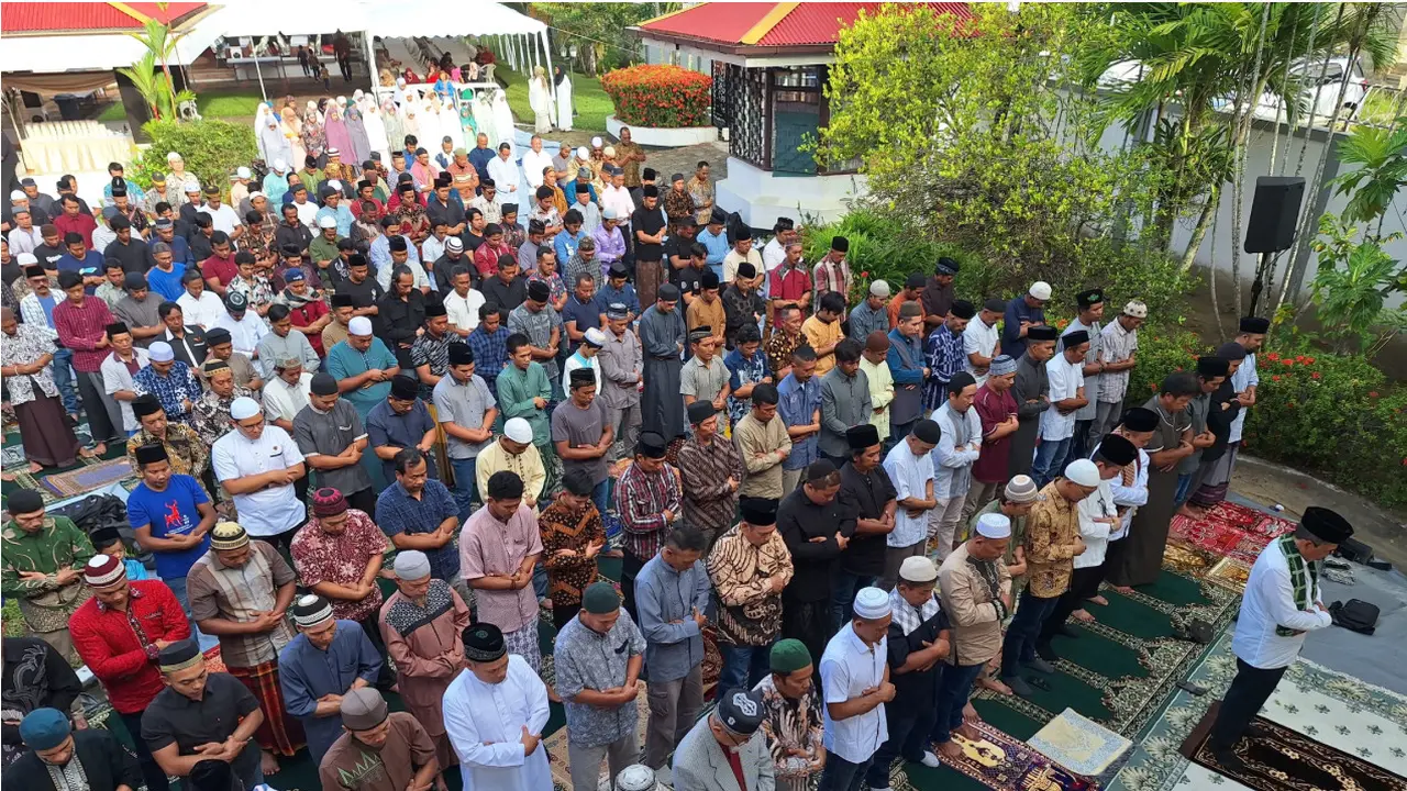 Suasana salat Idul Fitri 1446 H yang diselenggarakan KBRI Paramaribo pada Senin (31/3/2025).