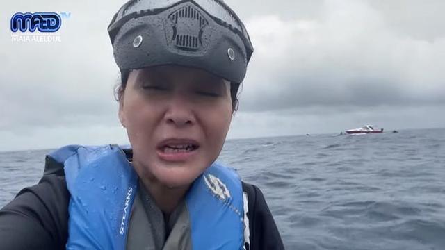6 Momen Maia Estianty Liburan Bareng Mey Chan dan Richard Kyle, Kehujanan di Tengah Laut