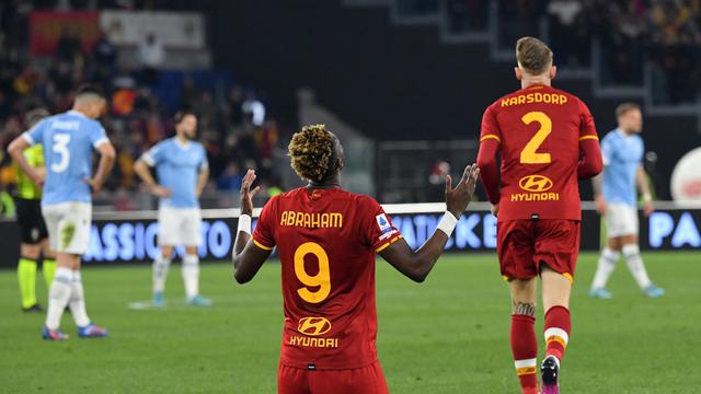 Foto: Aksi Tammy Abraham Cetak Brace Buat AS Roma saat Membungkam Lazio Dalam Derby della Capitale