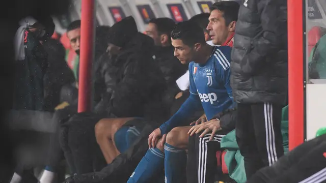 Wajah Kesal Cristiano Ronaldo Saat Ditarik Keluar Lapangan