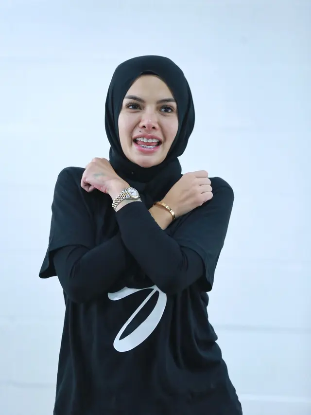 [Bintang] Nikita Mirzani