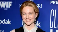 Laura Linney Berhasil Sembunyikan Kehamilannya
