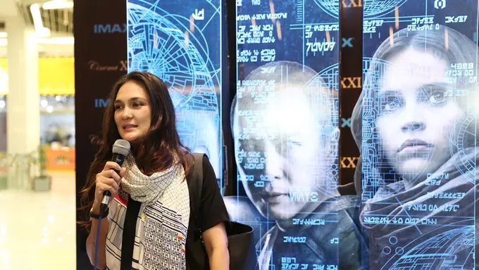 [Bintang] Karakter Favorite Luna Maya di Film Rogue One: A Star Wars Story